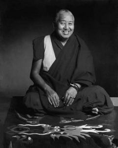 མཚམས་སྦྱོར། རྩོམ་ཡིག་གོང་མ།