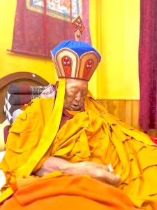 མཚམས་སྦྱོར། རྩོམ་ཡིག་གོང་མ།