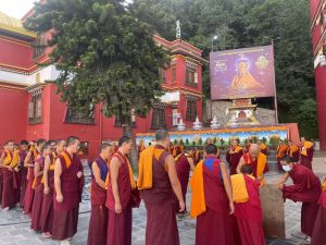 མཚམས་སྦྱོར། རྩོམ་ཡིག་གོང་མ།