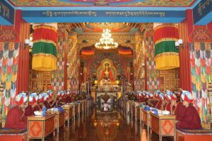 མཚམས་སྦྱོར། རྩོམ་ཡིག་གོང་མ།